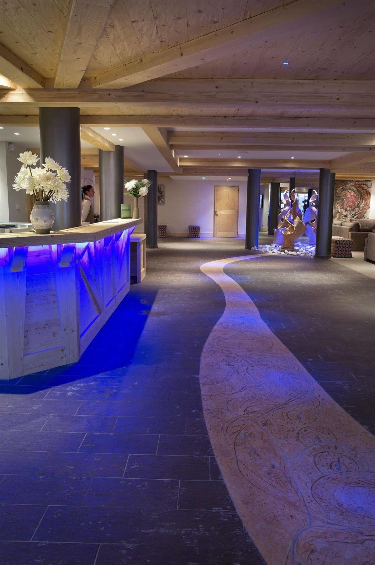 Cgh Residences & Spas Le Cristal De L'Alpe Alpe d'Huez Dış mekan fotoğraf