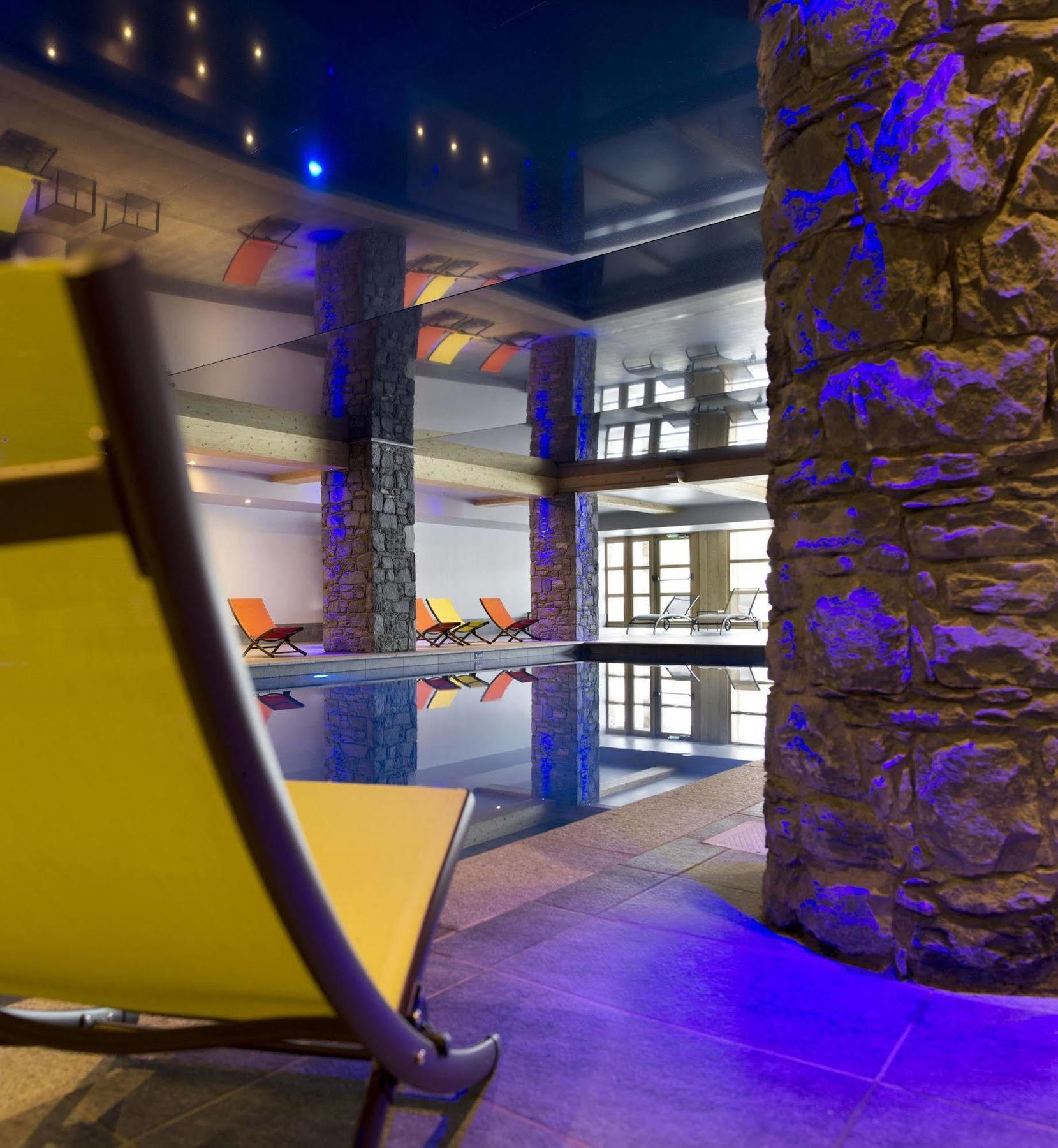 Cgh Residences & Spas Le Cristal De L'Alpe Alpe d'Huez Dış mekan fotoğraf